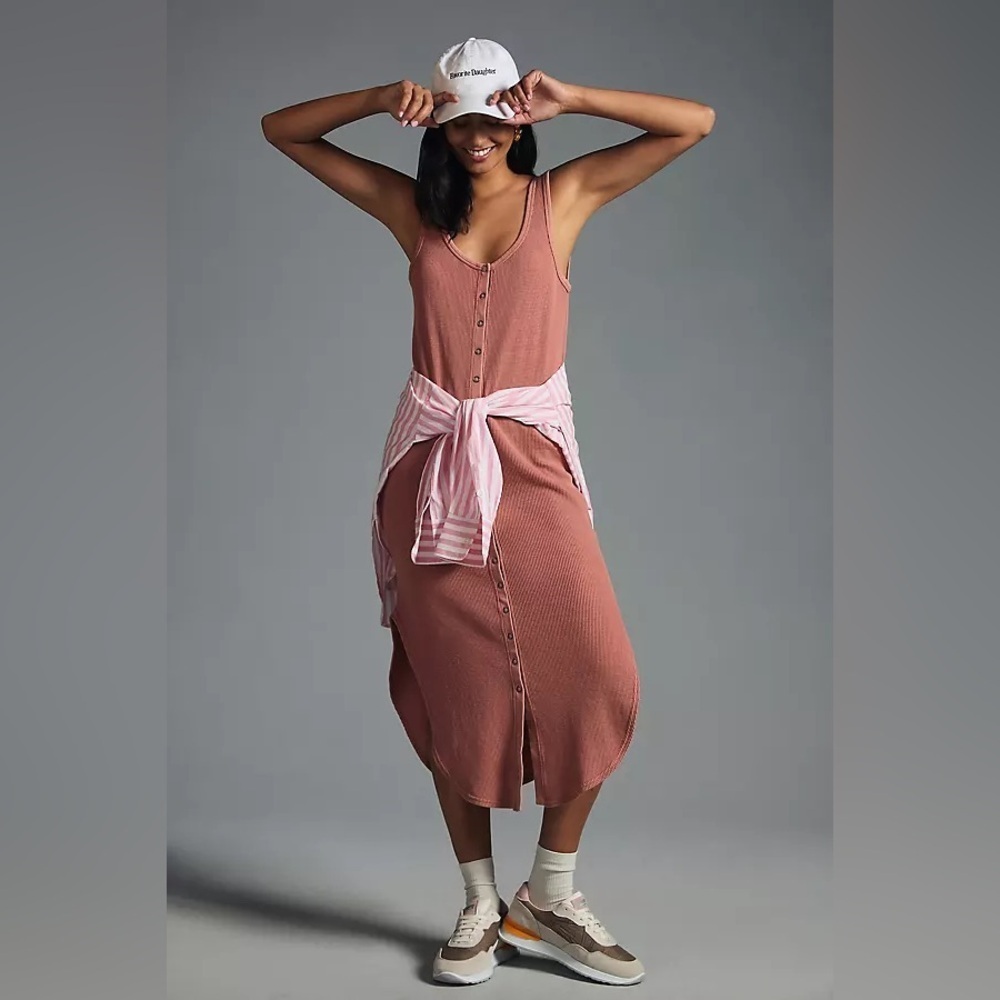 RARE DAILY PRACTICE by ANTHRO NWT BUTTON-FRONT MIDI in Coral— S